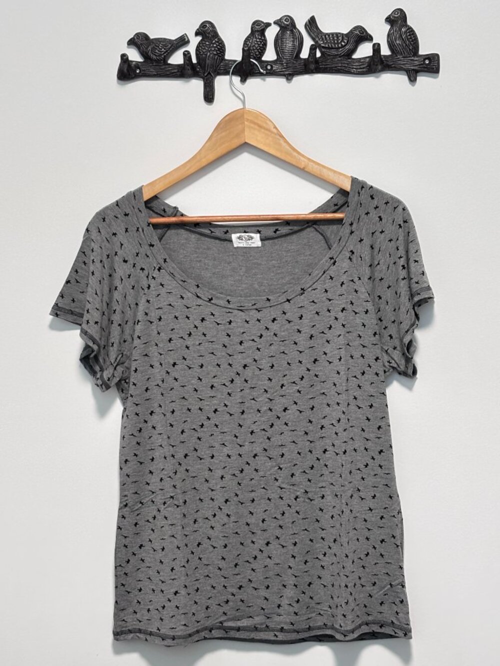 MADE IN CANADA - Flutter Sleeve, Scoop Neck Bamboo Top - Pretty Crow Print
